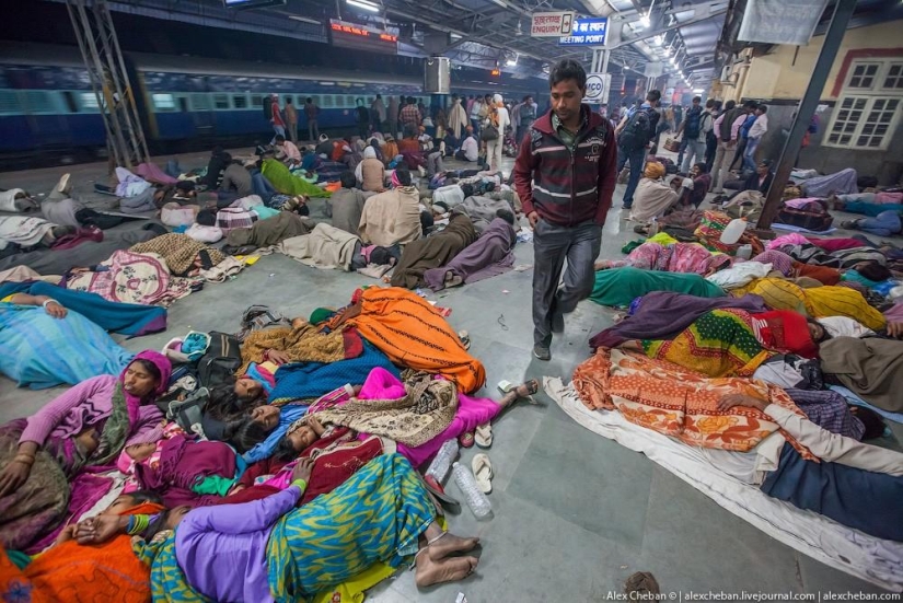 Transporte compartido de un tren indio Transporte compartido de un tren indio