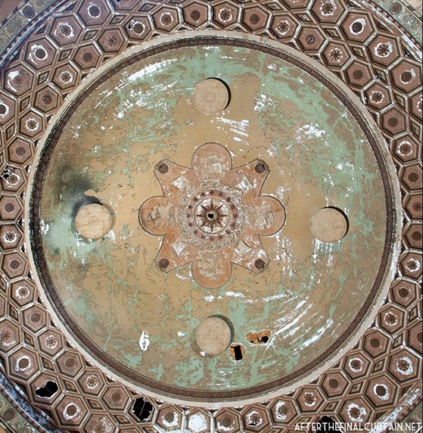 Tres de los cines abandonados más grandiosos de Nueva York Tres de los cines abandonados más grandiosos de Nueva York