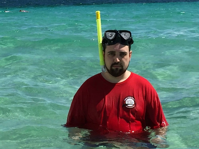 Triste amigo, ¡ahora no solo! Triste amigo, ¡ahora no solo!