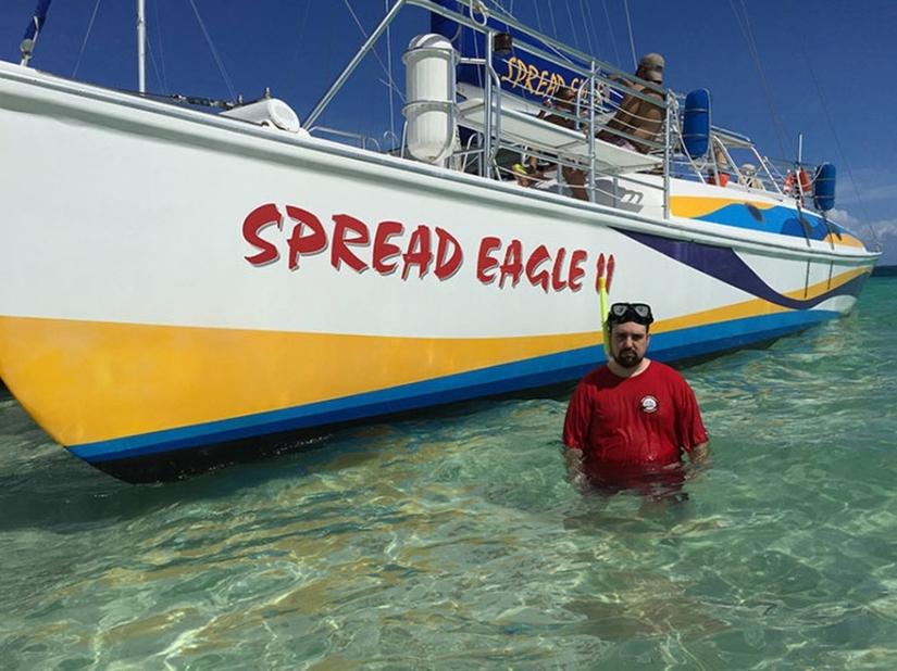 Triste amigo, ¡ahora no solo! Triste amigo, ¡ahora no solo!