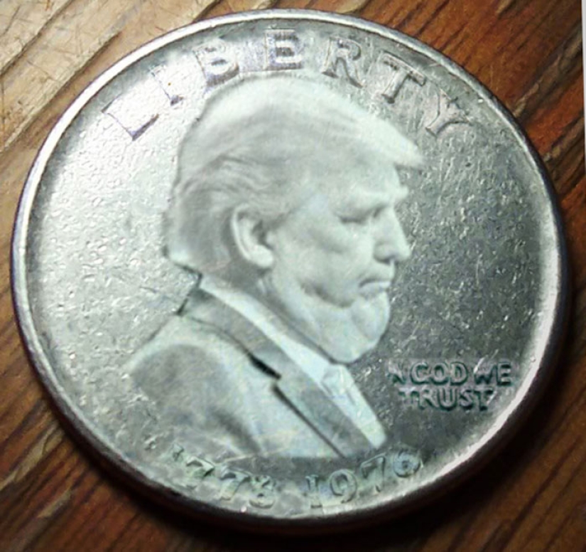 Trump asked not to publish his pictures with a double chin, but the Internet responded with photojabs Trump asked not to publish his pictures with a double chin, but the Internet responded with photojabs