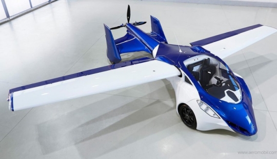Turn the key and fly: AeroMobil 3.0 flying car Turn the key and fly: AeroMobil 3.0 flying car