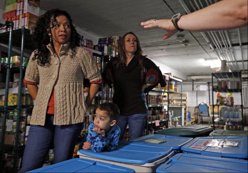 Two mothers, two children, one family