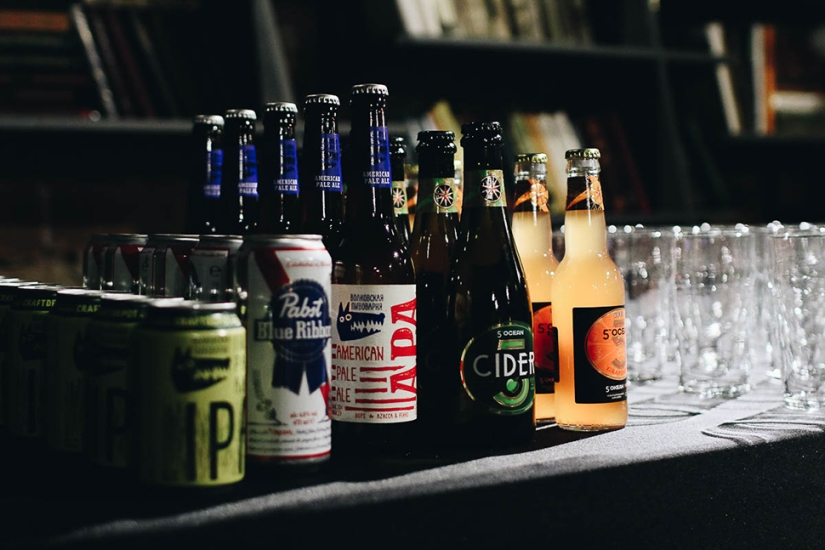 Two-story America: who are these Americans?