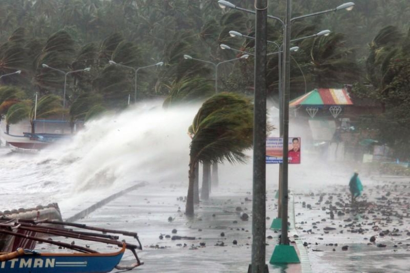 Typhoon Haiyan claimed the lives of more than 10 thousand people