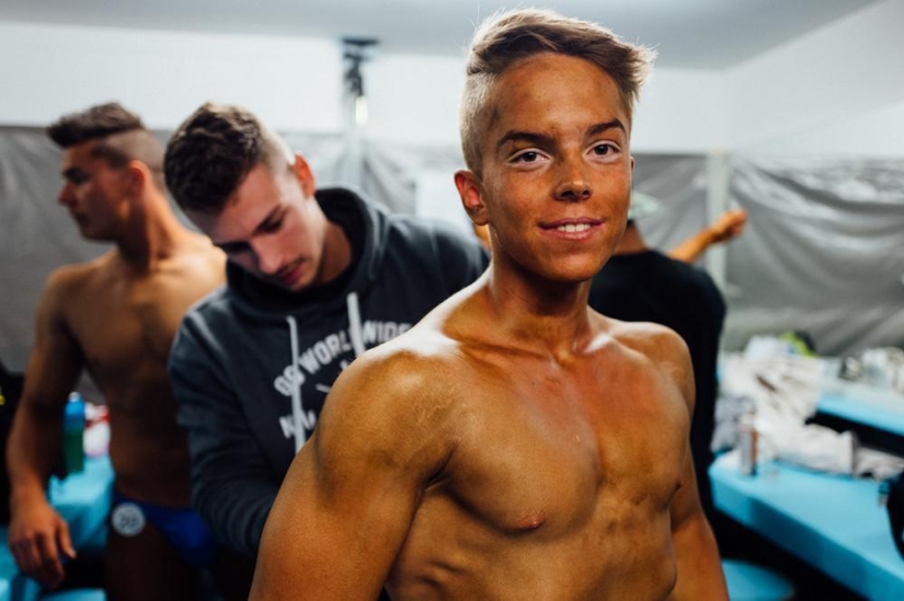 Un día con deportistas: cómo prepararse para el campeonato de culturismo en un pueblo suizo Un día con deportistas: cómo prepararse para el campeonato de culturismo en un pueblo suizo