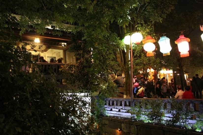 Un día en la "Venecia China" Un día en la "Venecia China"