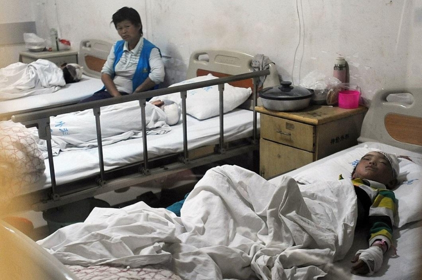 Un hombre con un cuchillo atacó a escolares en China Un hombre con un cuchillo atacó a escolares en China