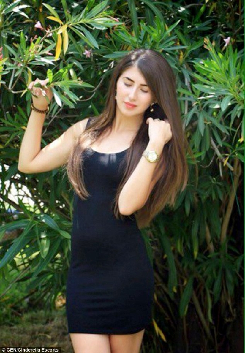 Una estudiante rusa vende su virginidad para pagar sus estudios en una universidad Una estudiante rusa vende su virginidad para pagar sus estudios en una universidad