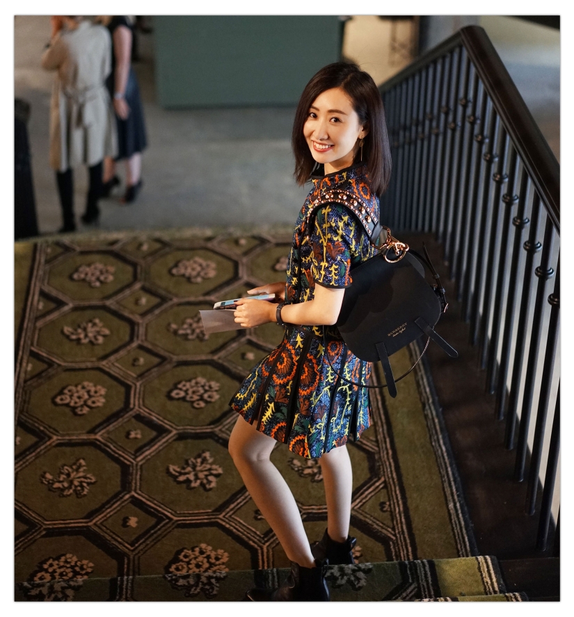 Una mujer china vendió 100 autos Mini Cooper a un precio de 42 mil dólares en 5 minutos