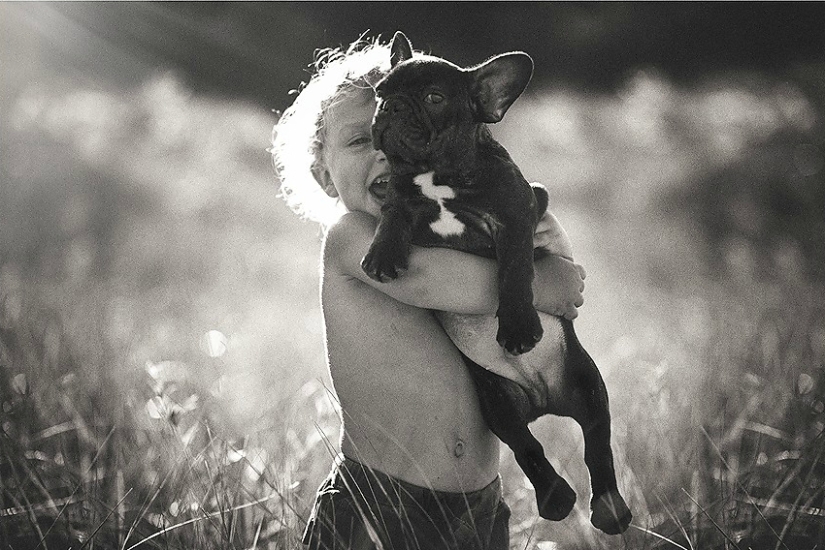 Una publicación de ternura impensable de cachorros, ¡humanos y no solo! Una publicación de ternura impensable de cachorros, ¡humanos y no solo!