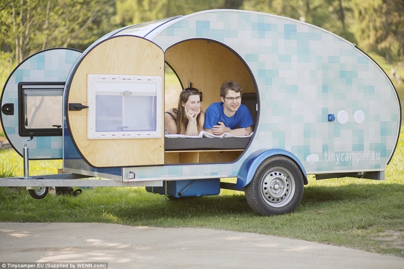 Under the roof of your house: with such a trailer, you will not want to return home Under the roof of your house: with such a trailer, you will not want to return home