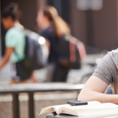 universidad americana introduce curso de pornografía