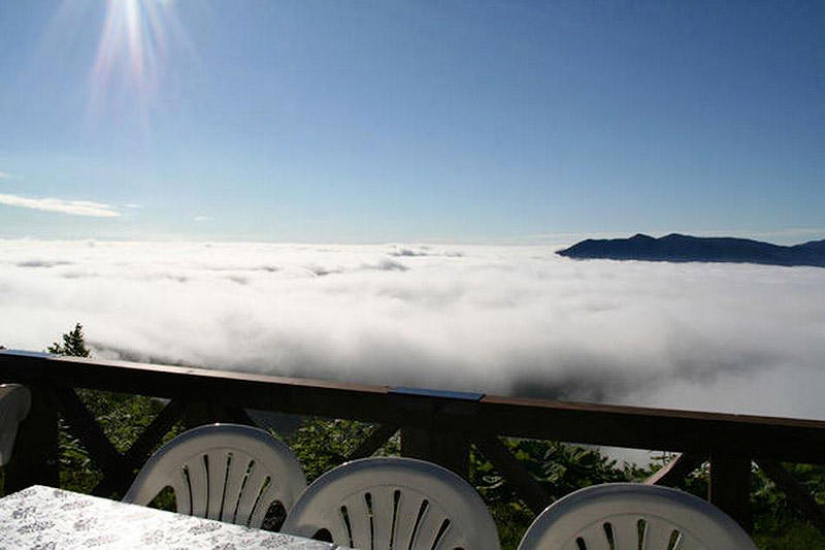 Unkai Terrace - a magical place above the clouds