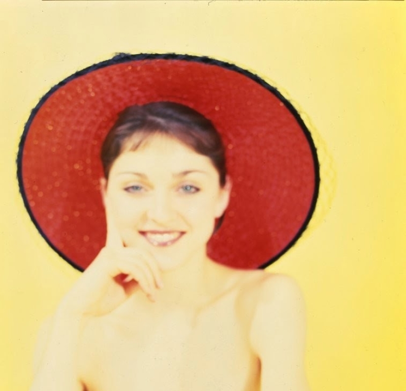 Unknown footage from the candid photo shoot of 18-year-old Madonna Unknown footage from the candid photo shoot of 18-year-old Madonna