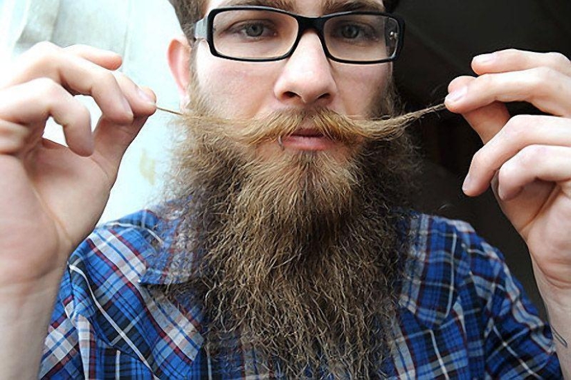 Unusual beards that are sure to make you draw attention