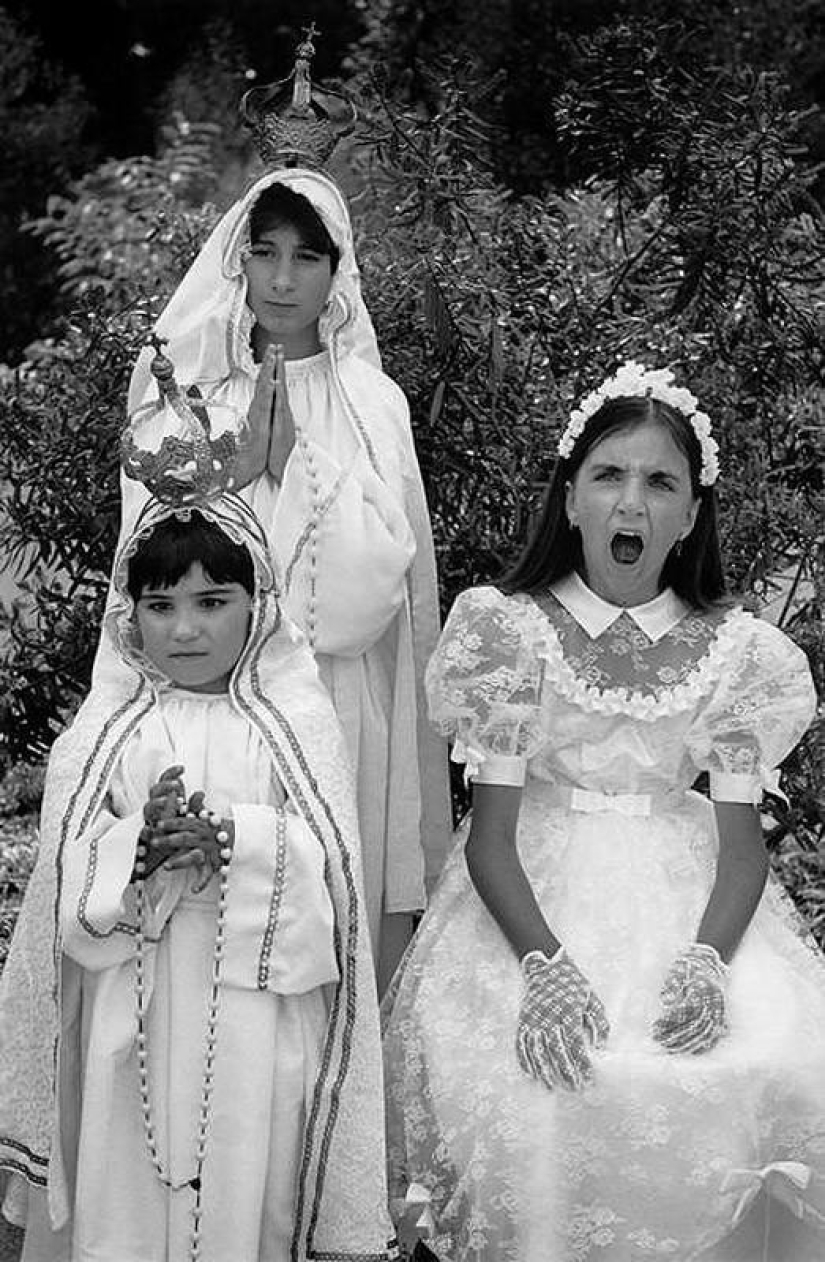 Vacaciones y cultos, cuerpo y sexo en las fotografías de Christina García Rodero