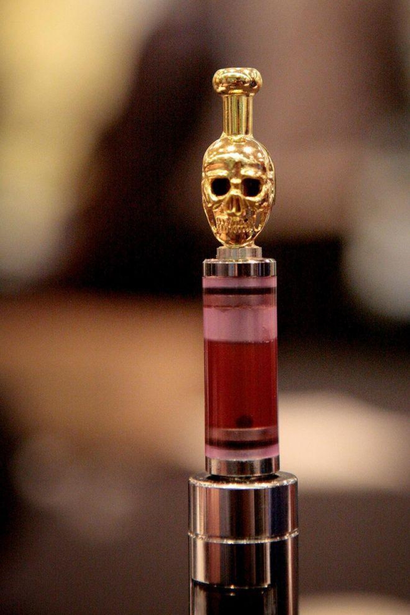 Vapers are a new subculture generated by electronic cigarettes