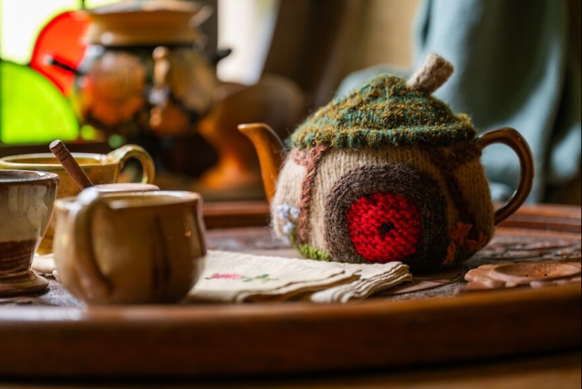 Venturing Into Hobbiton’s First Ever Hobbit Hole: 12 Photos That I Took In There