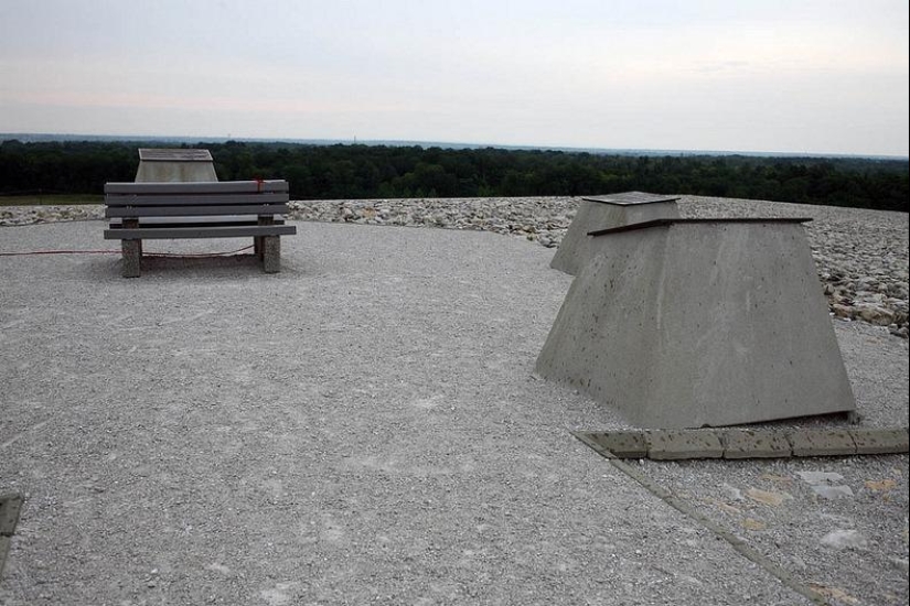 Vertedero de residuos nucleares se ha convertido en una atracción turística