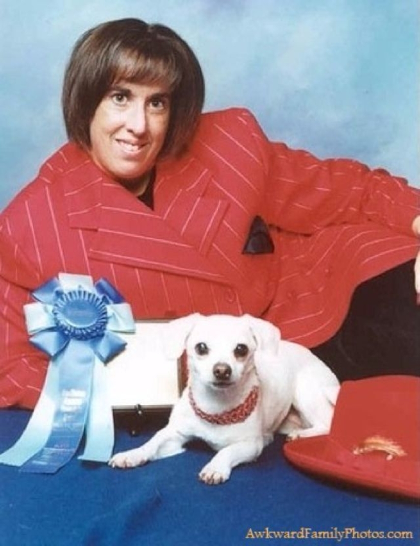 Very strange family photos with pets