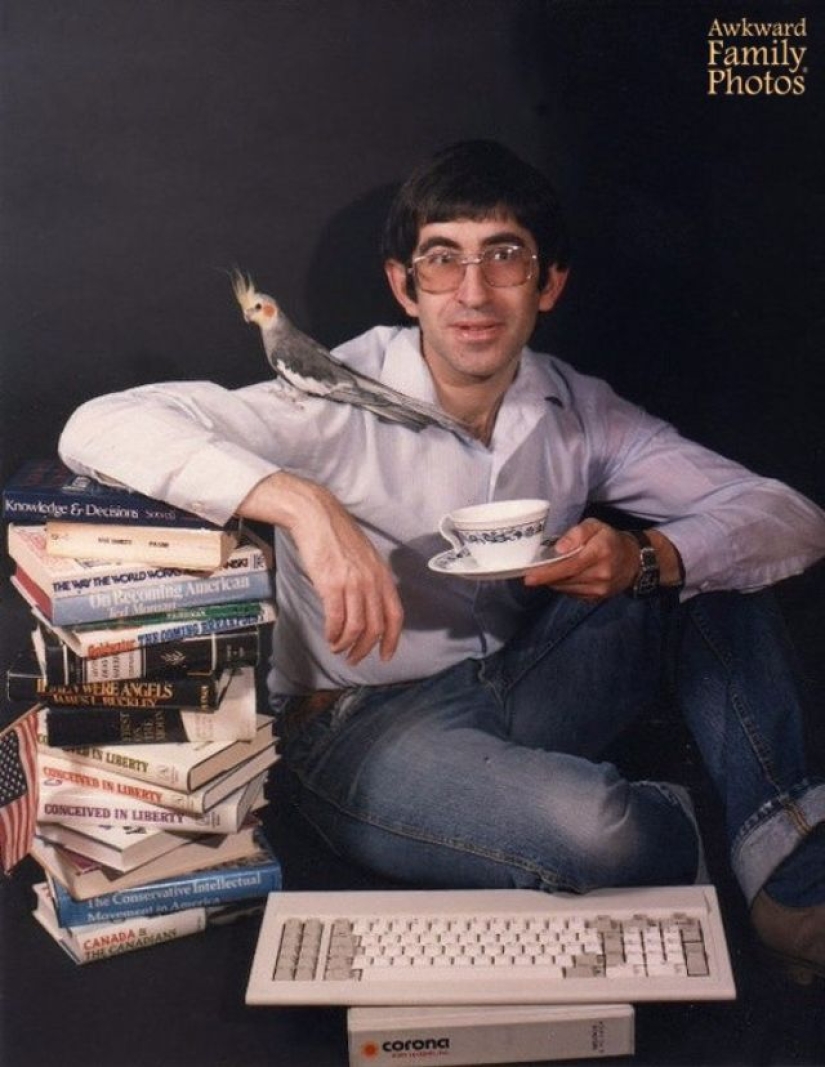 Very strange family photos with pets