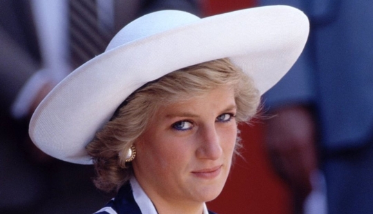 Vestuario real accesible para todos: los atuendos de la princesa Diana son relevantes incluso hoy