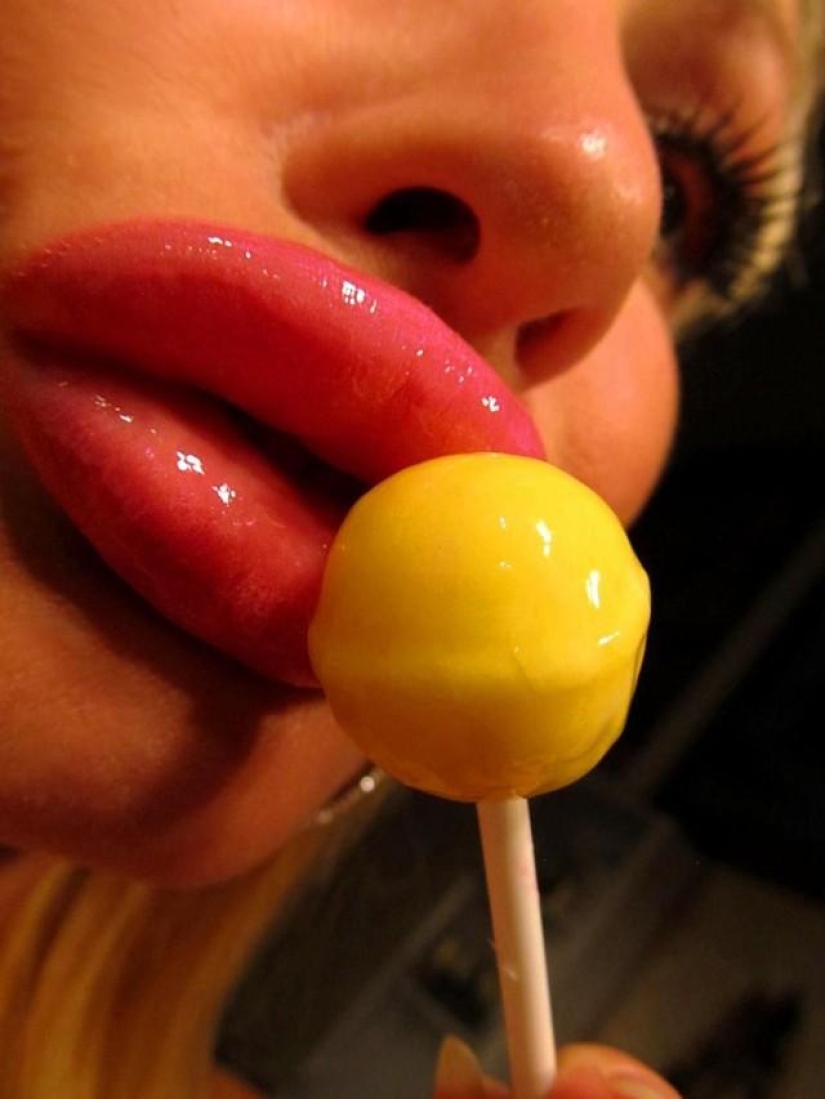 Victoria Wilde es una modelo francesa que se ha transformado en una muñeca sexual viviente a través de una cirugía plástica.