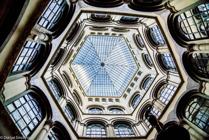 Vienna: Mandatory Program Vienna: Mandatory Program