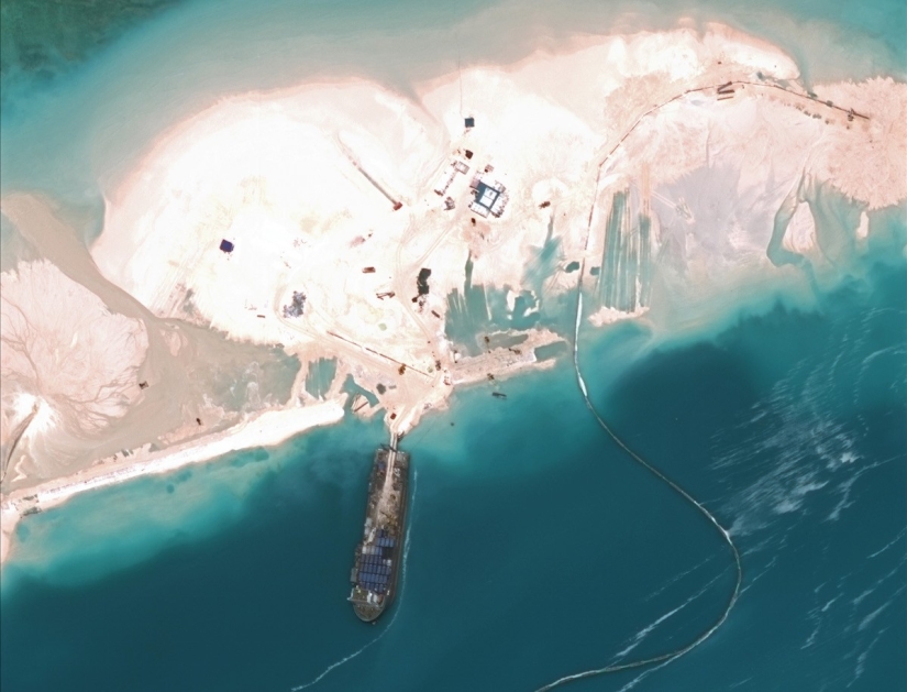 View from heaven: how the Chinese are building islands in the disputed territory