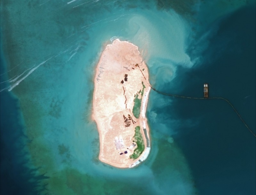 Vista desde el cielo: cómo los chinos están construyendo islas en el territorio en disputa