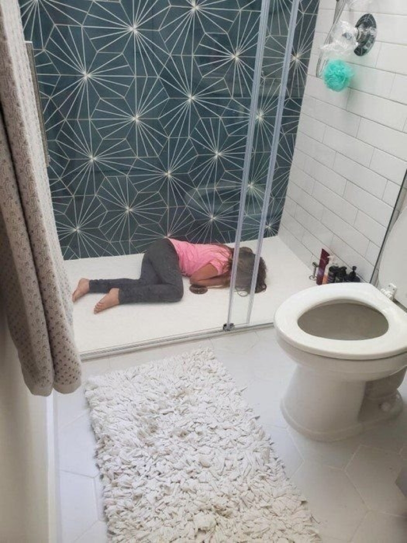 Voy a buscar: 13 adorables niños pequeños jugando al escondite