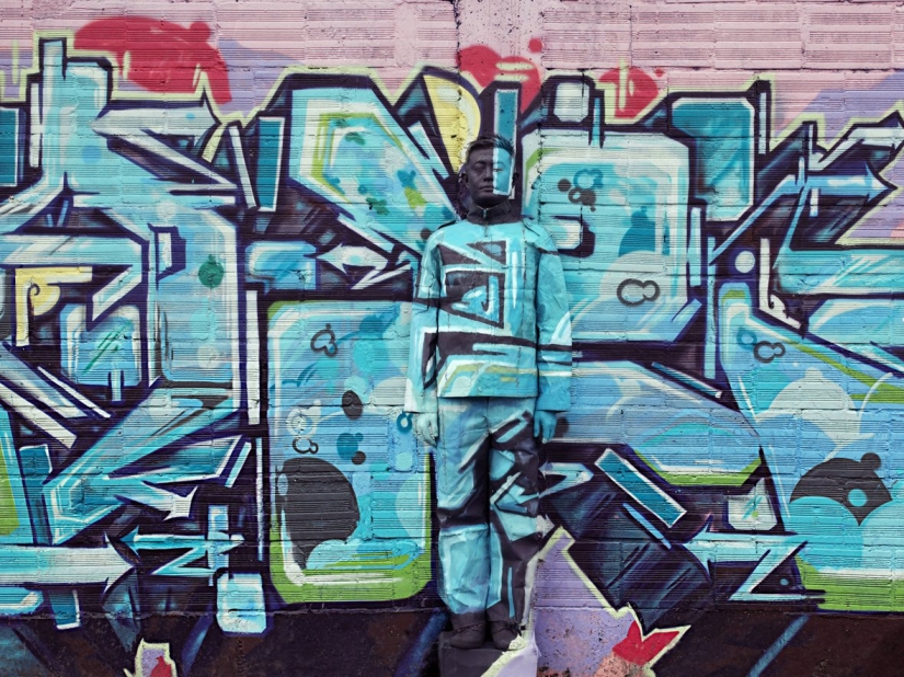 Walking piece of landscape