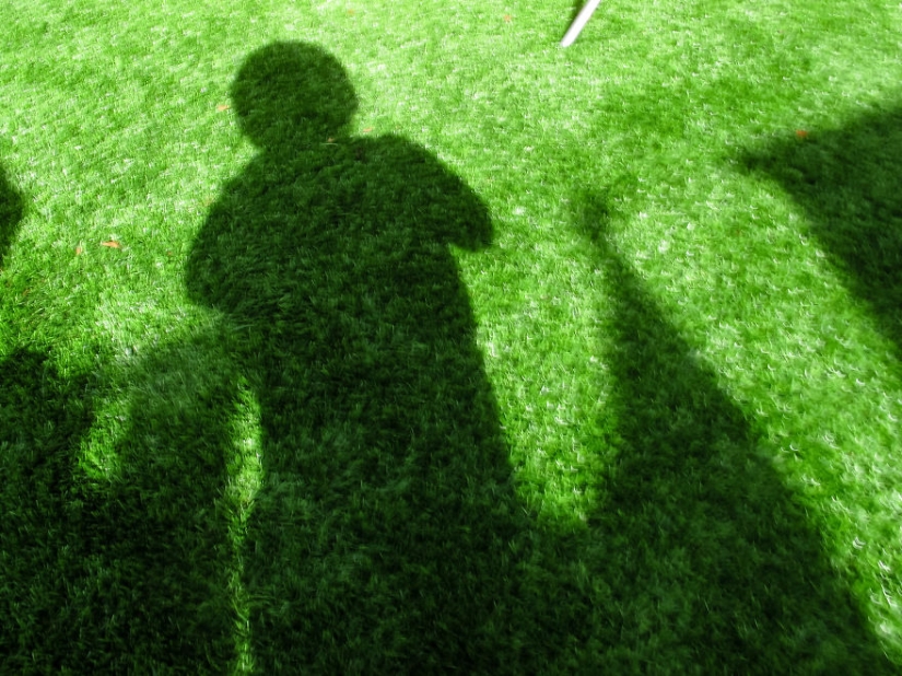 Walking under the table: a father's story about how his 1.5-year-old baby learned to take cool photos Walking under the table: a father's story about how his 1.5-year-old baby learned to take cool photos