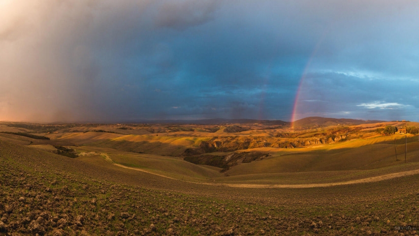 Warm autumn in Tuscany
