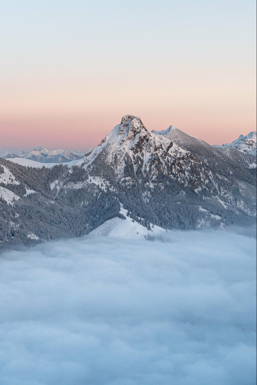 We Accomplished Our Goal Of Hiking 15 Peaks In One Year, And Here Are 39 Of My Favorite Landscape Shots Captured