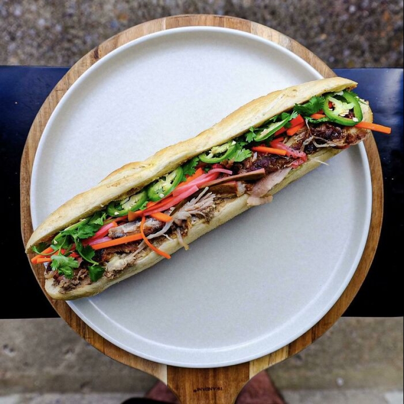 “We Don’t Actually Know What Sandwiches Are”: 15 Pics From The Group Dedicated To Sandwiches