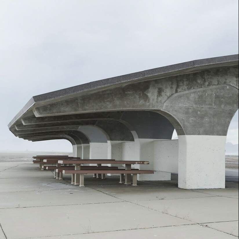 We Present To You A Solo Exhibition “Urban Sprawl – Emptiness” By Emmanuel Monzon