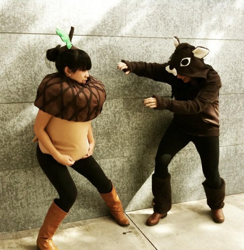 Weird maternity costumes Weird maternity costumes