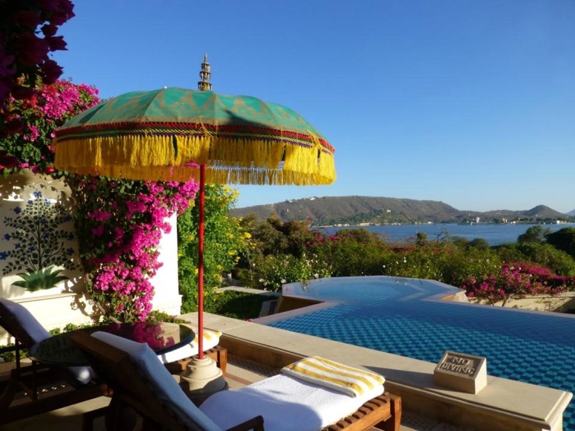 Welcome to India's most luxurious hotel Welcome to India's most luxurious hotel