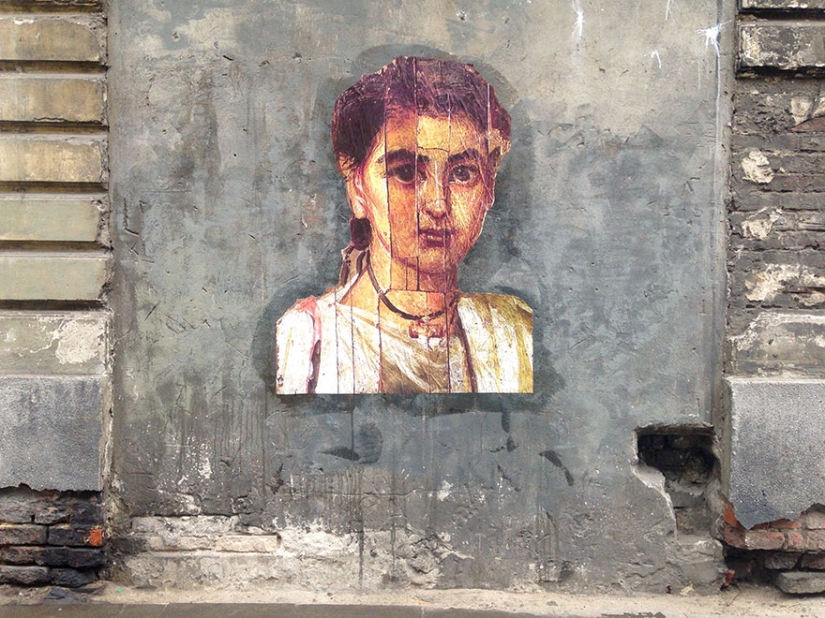 Well-forgotten old: new life of world painting