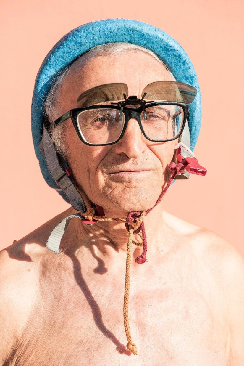 Well, you are so scary: the annual festival of ugly people was held in Italy