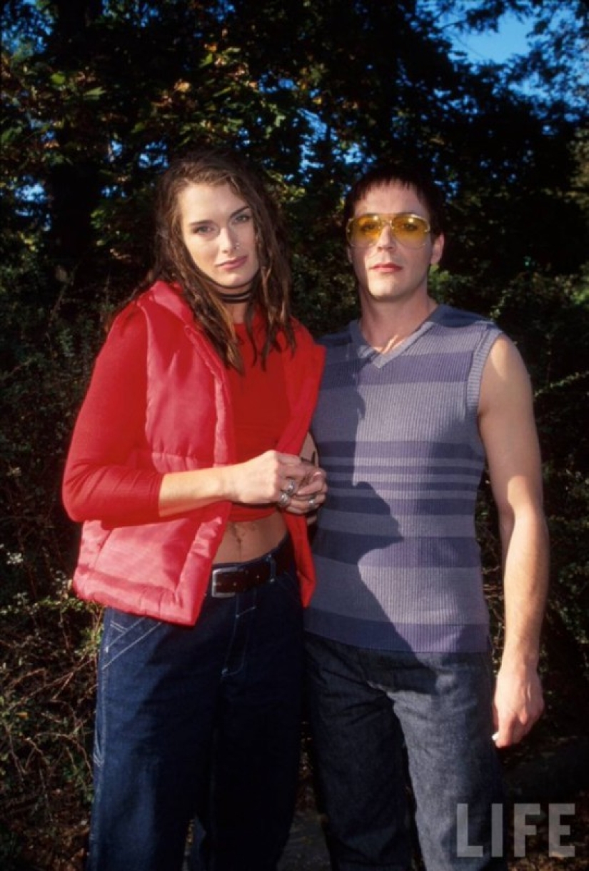 What did the actors from "The Avengers" and other Marvel superheroes look like in their youth