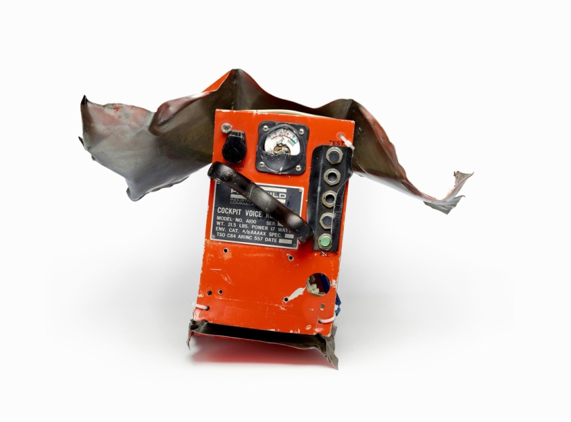 What do black boxes look like?