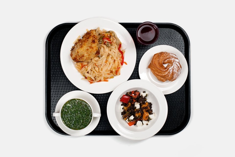 What do employees of Moscow companies eat?