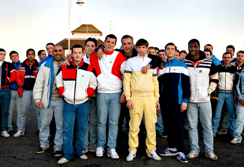 What do girls not like in menswear?