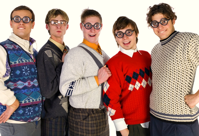 What do girls not like in menswear?