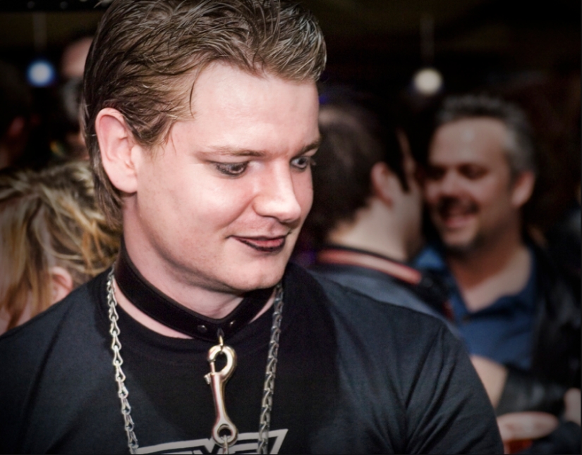 What do people on Earth dream about?