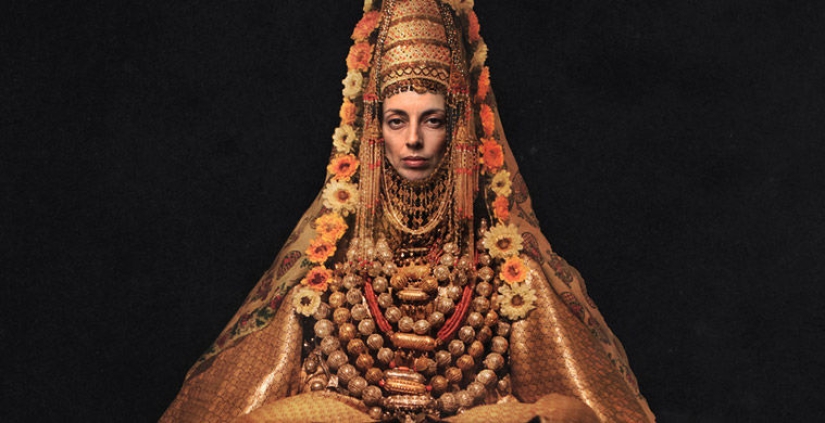 What do the brides of the world wear?