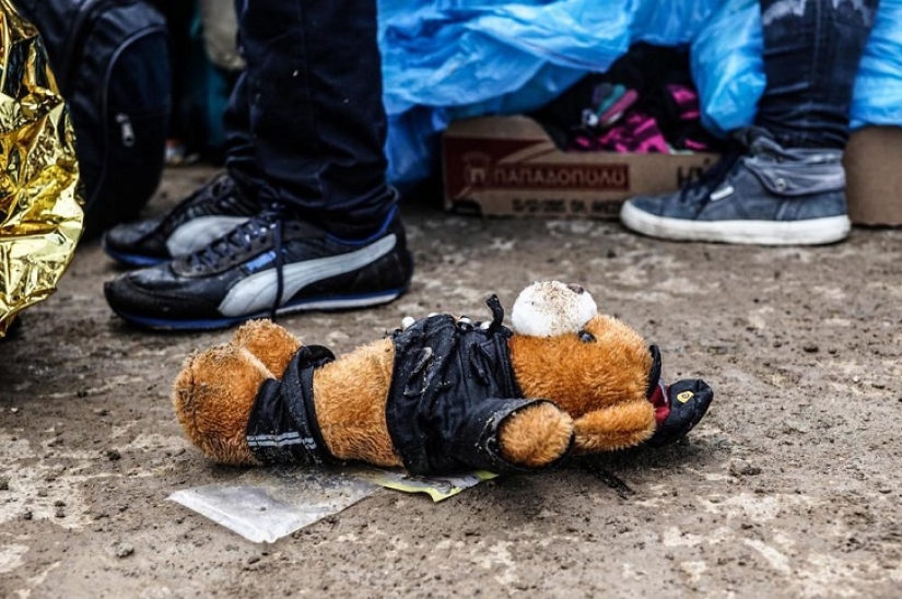 What refugees left behind where they will never return What refugees left behind where they will never return